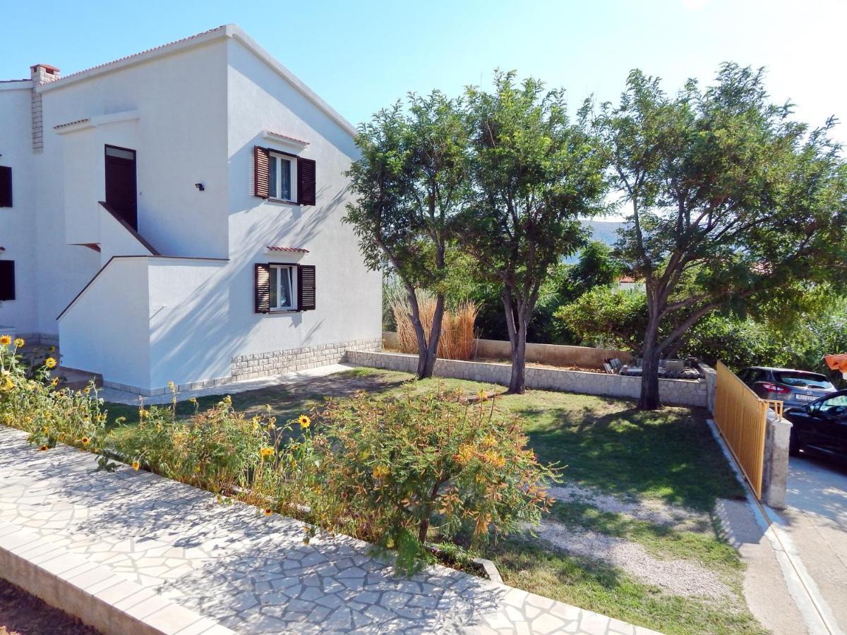Apartments With A Parking Space Pag - 11358 파그 외부 사진