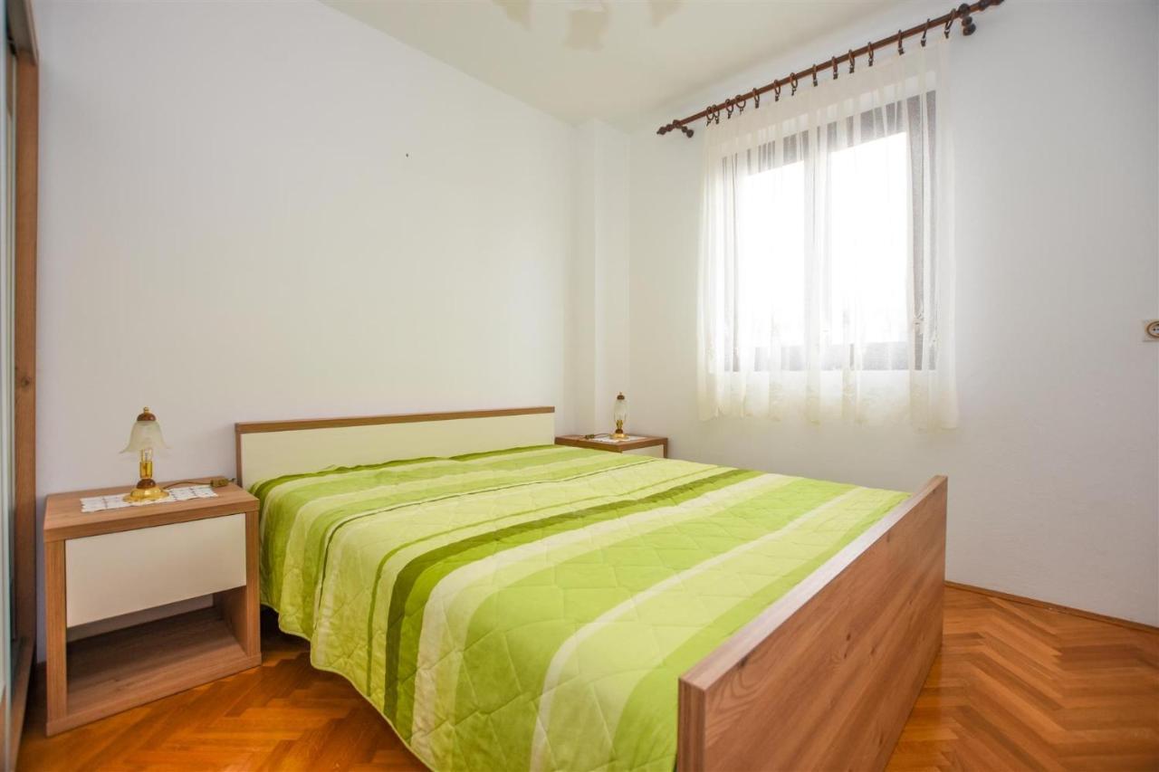 Apartments With A Parking Space Pag - 11358 파그 외부 사진