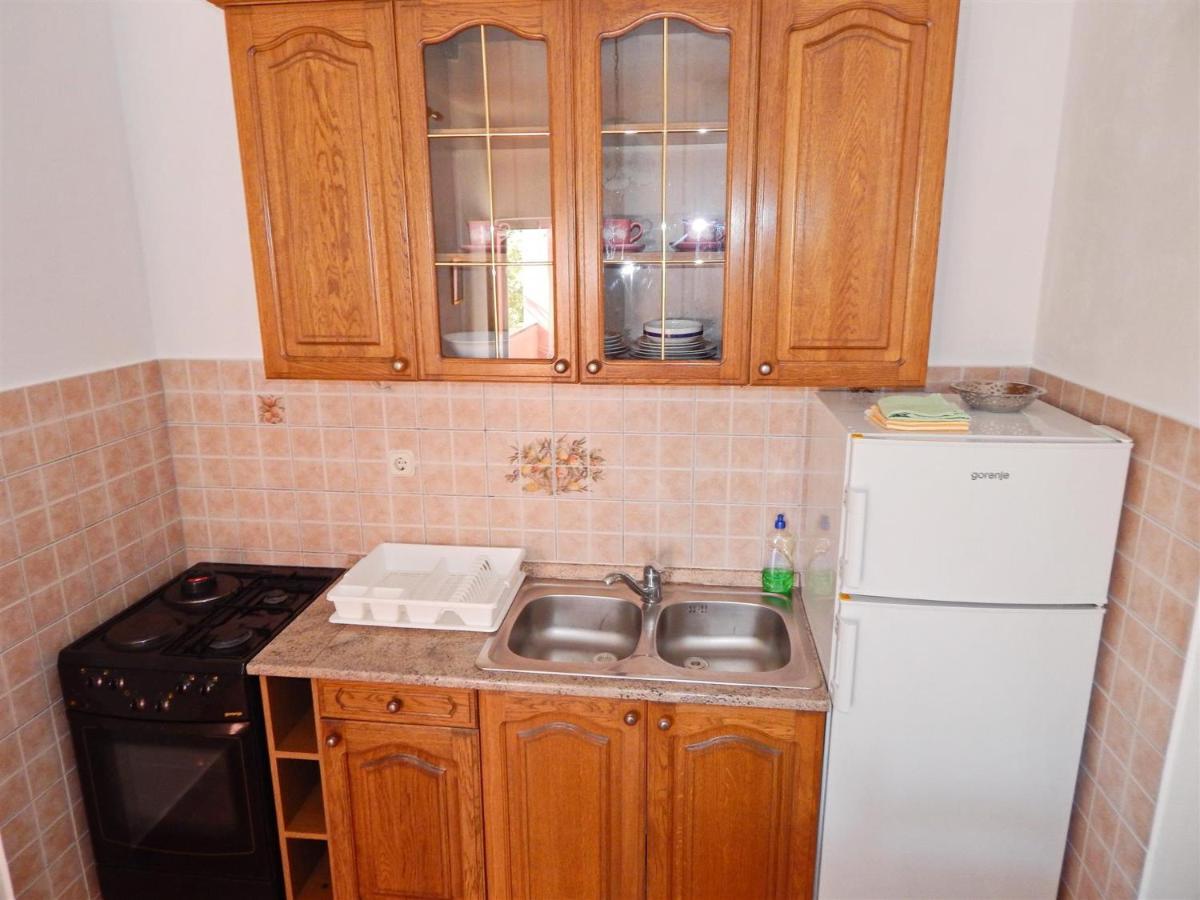 Apartments With A Parking Space Pag - 11358 파그 외부 사진